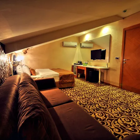 Golden Deluxe 4* Адана