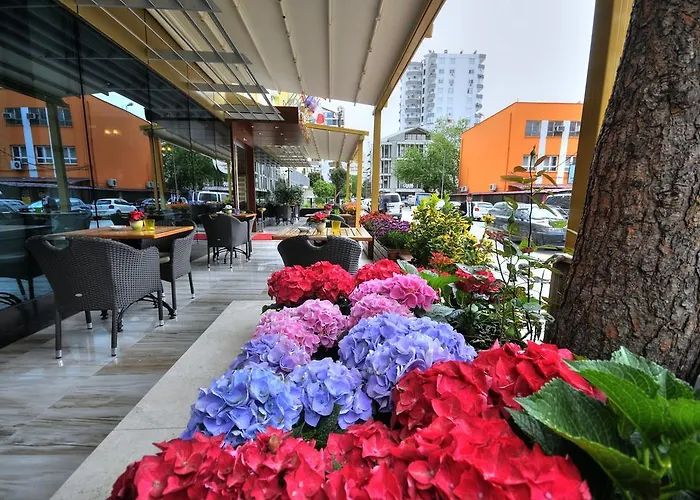 Golden Deluxe 4* Adana